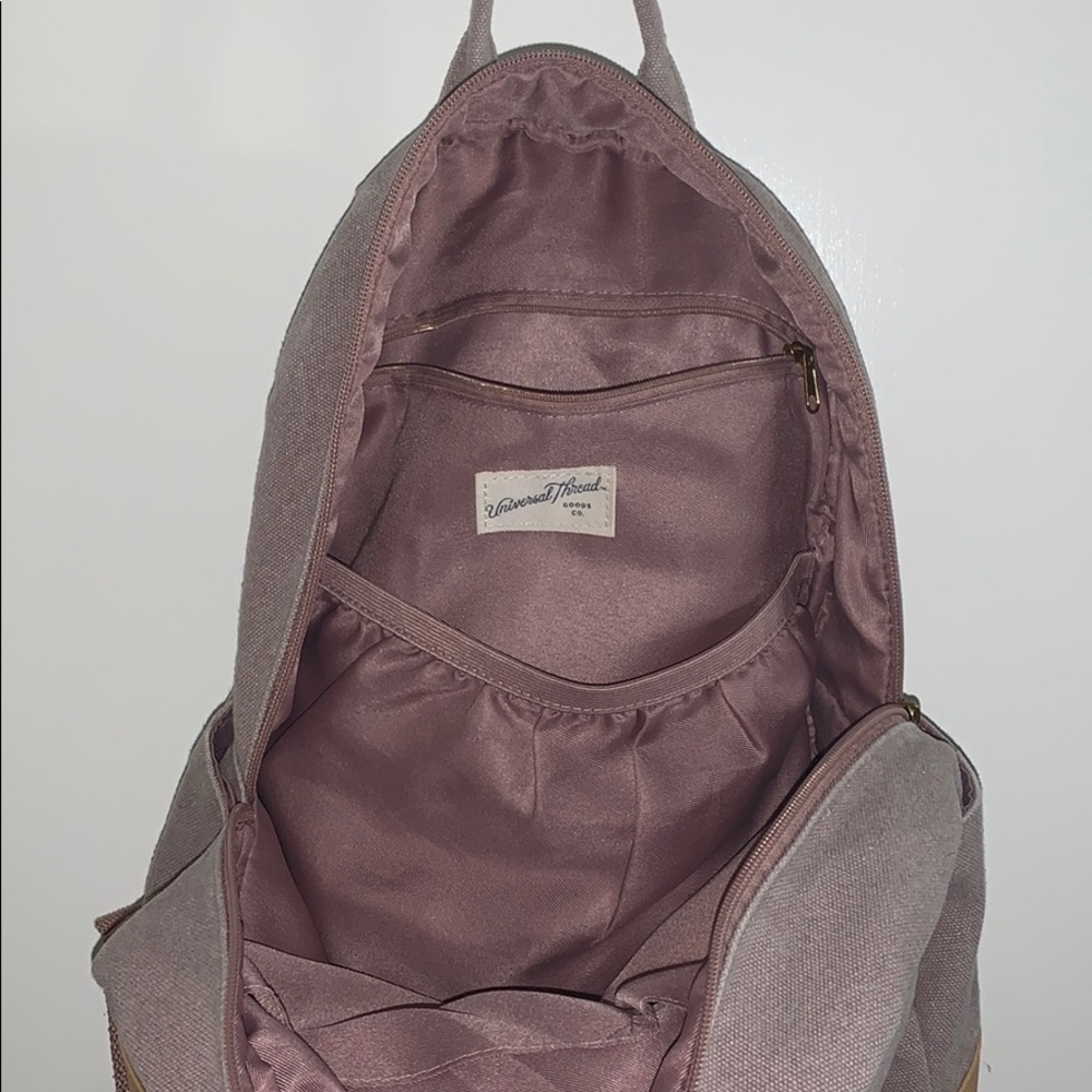 Pink backpack - Picture 3 of 3